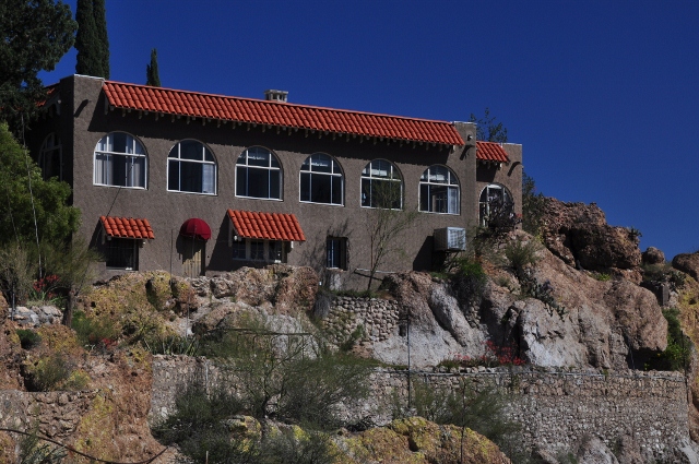 colonel's house, the Picketpost